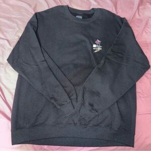 LIRX Men’s Black Crewneck Sweater (USED)